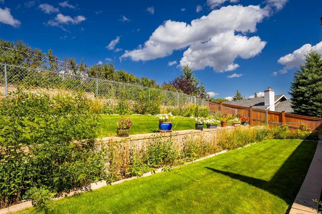 511 Ranch Estates Place Nw, Calgary, AB - Outdoor