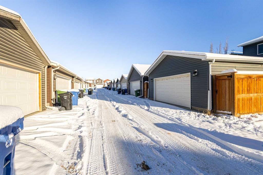 13 Howse Row Ne, Calgary, AB - Outdoor With Exterior
