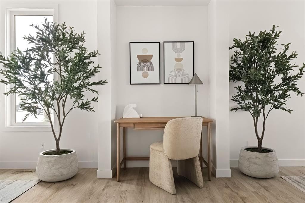 784 Sora Boulevard Se, Calgary, AB