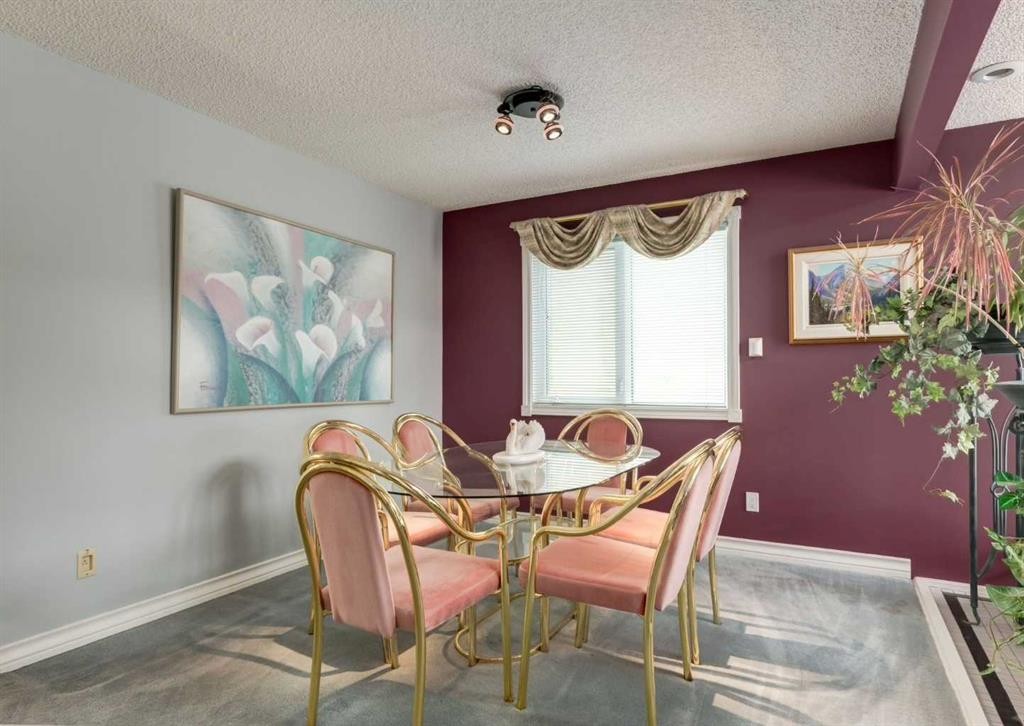 164 Hawksbrow Drive Nw, Calgary, AB - Indoor Photo Showing Dining Room