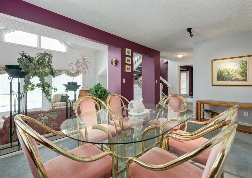 164 Hawksbrow Drive Nw, Calgary, AB - Indoor Photo Showing Dining Room