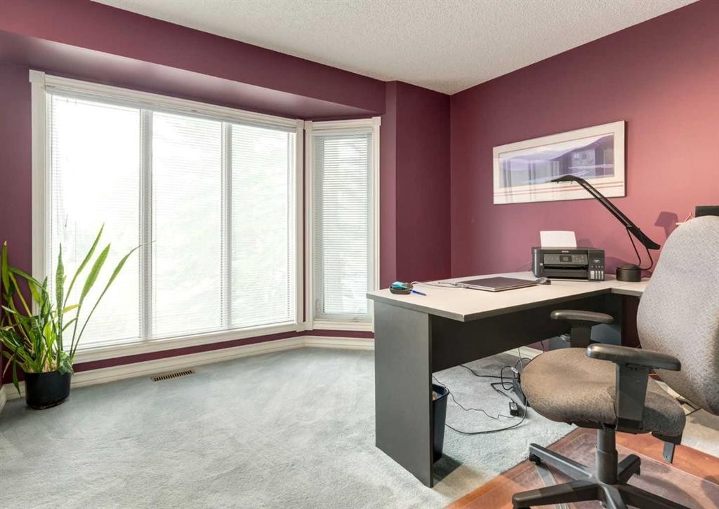 164 Hawksbrow Drive Nw, Calgary, AB - Indoor Photo Showing Office