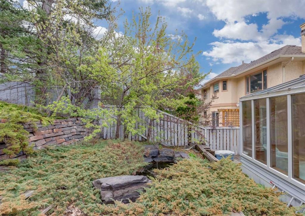 164 Hawksbrow Drive Nw, Calgary, AB - Outdoor