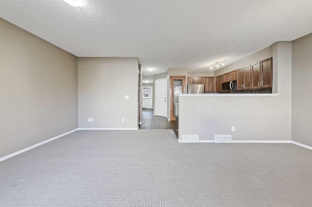 161 Eversyde Common Sw, Calgary, AB - Indoor Photo Showing Other Room