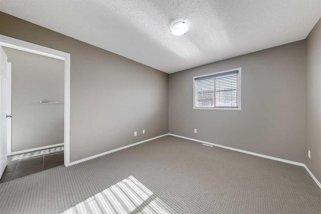 161 Eversyde Common Sw, Calgary, AB - Indoor Photo Showing Other Room