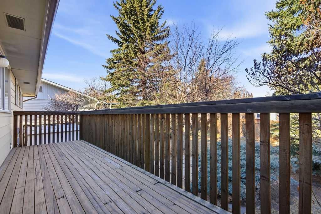 5516 Dalhart Hill Nw, Calgary, AB - Outdoor