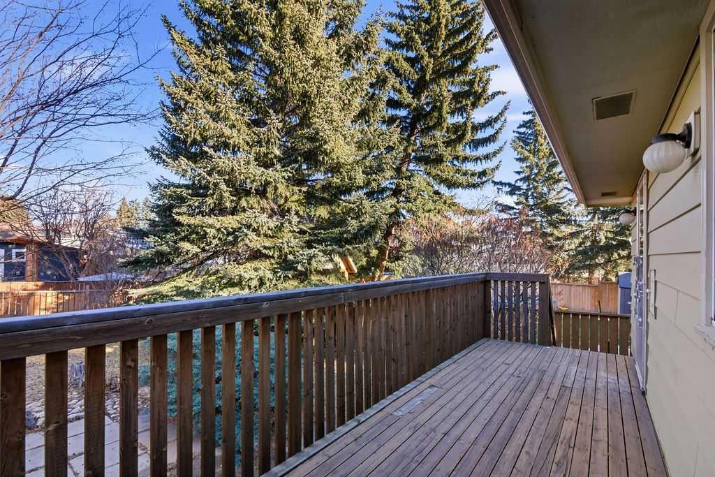 5516 Dalhart Hill Nw, Calgary, AB - Outdoor