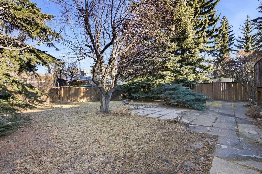 5516 Dalhart Hill Nw, Calgary, AB - Outdoor
