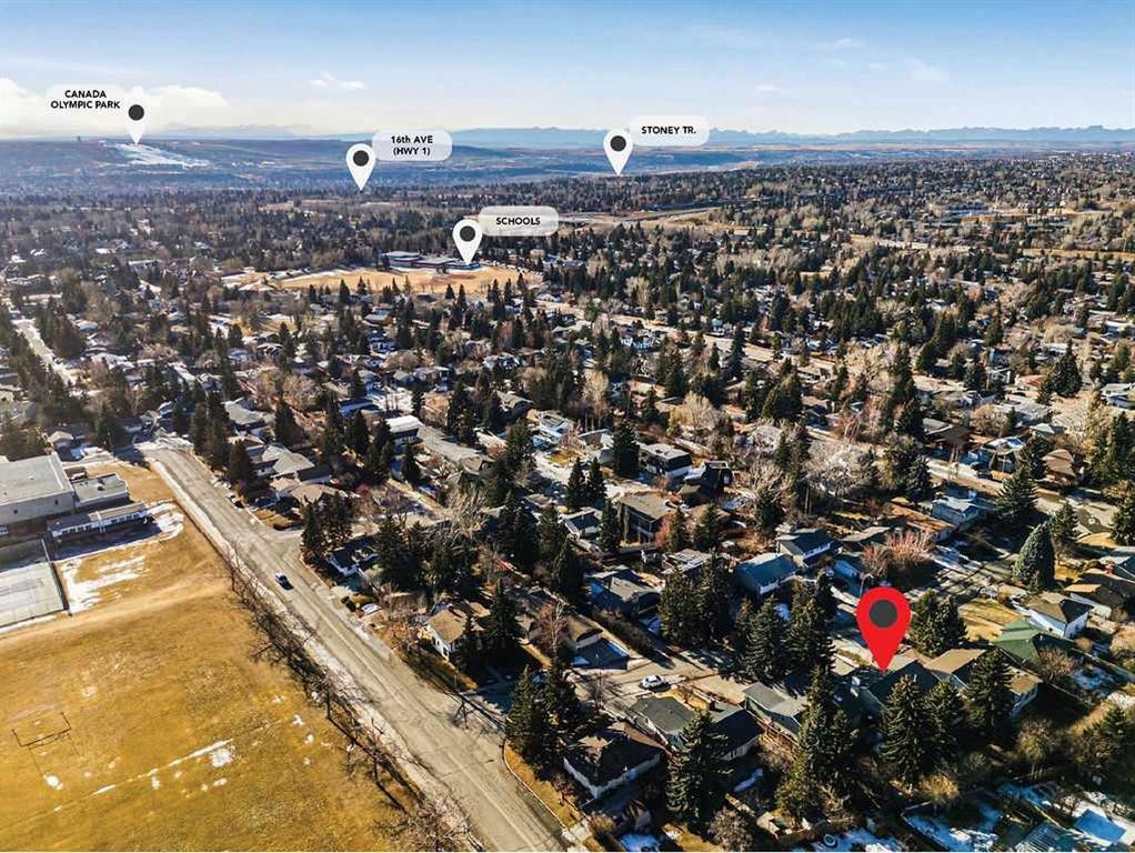 5516 Dalhart Hill Nw, Calgary, AB - Outdoor With View
