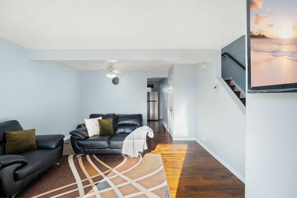 74 Castledale Way Ne, Calgary, AB - Indoor Photo Showing Other Room