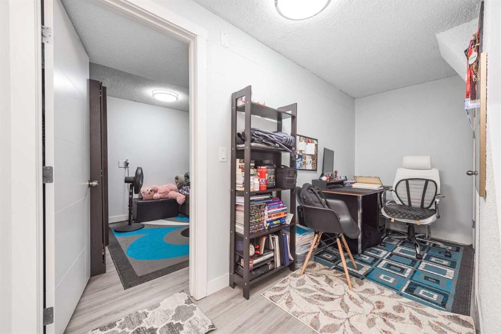 144 Rundleson Place Ne, Calgary, AB - Indoor