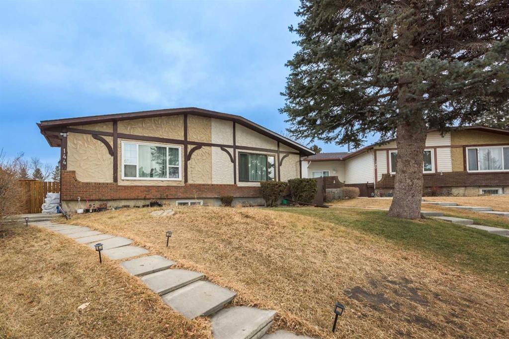 144 Rundleson Place Ne, Calgary, AB - Outdoor