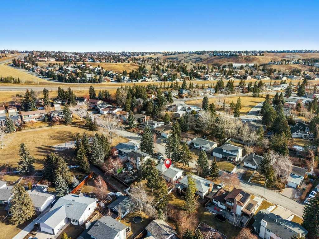 5813 Dalcastle Crescent Nw, Calgary, AB - Outdoor With View