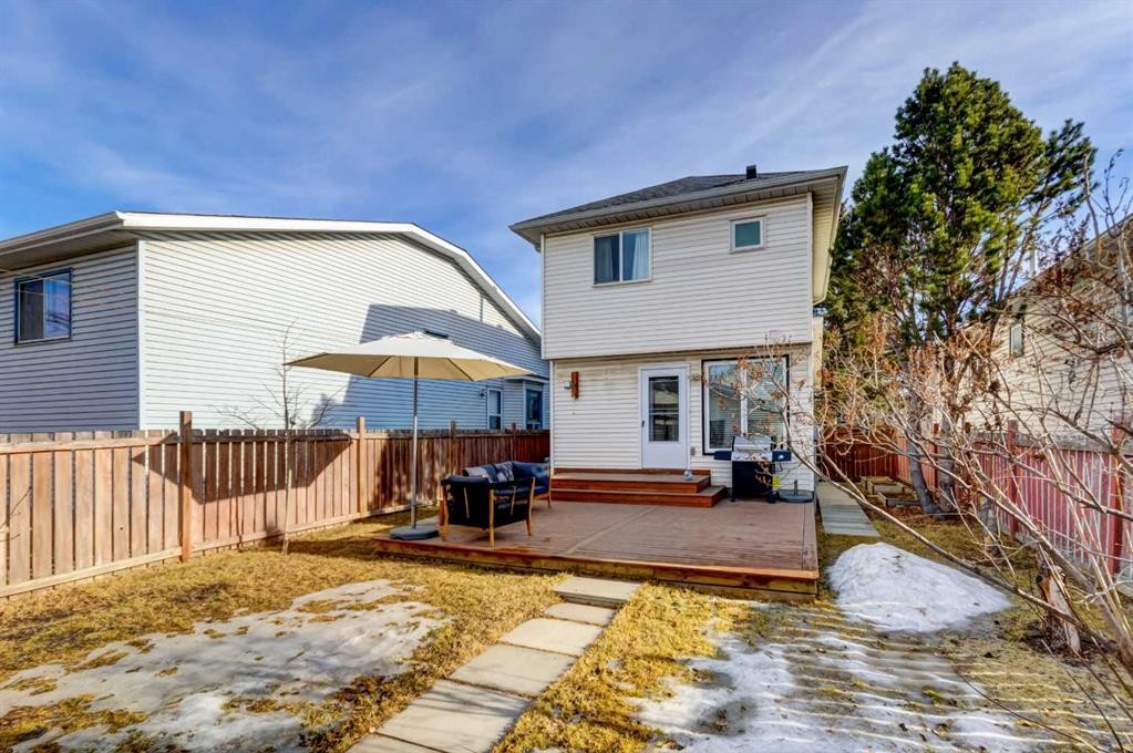 27 Rivercrest Circle Se, Calgary, AB - Outdoor With Deck Patio Veranda With Exterior