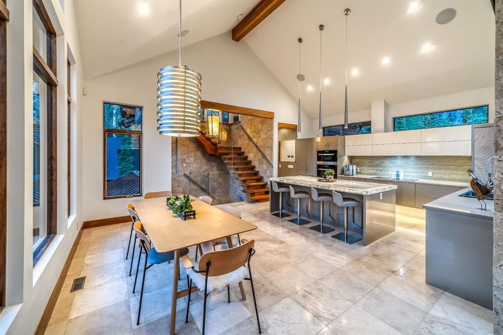 118 Cairns Landing, Canmore, AB - Indoor Photo Showing Other Room