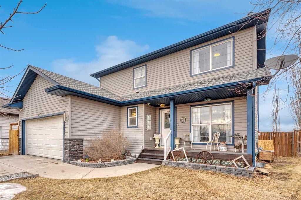 512 Highland Close, Strathmore, AB