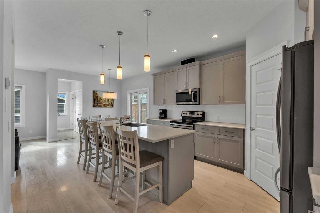 7 Corner Meadows Common Ne, Calgary, AB - Indoor