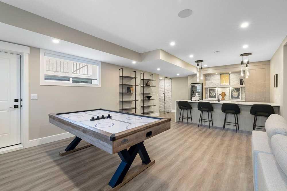 301 Limestone Bay, Balzac, AB - Indoor Photo Showing Other Room