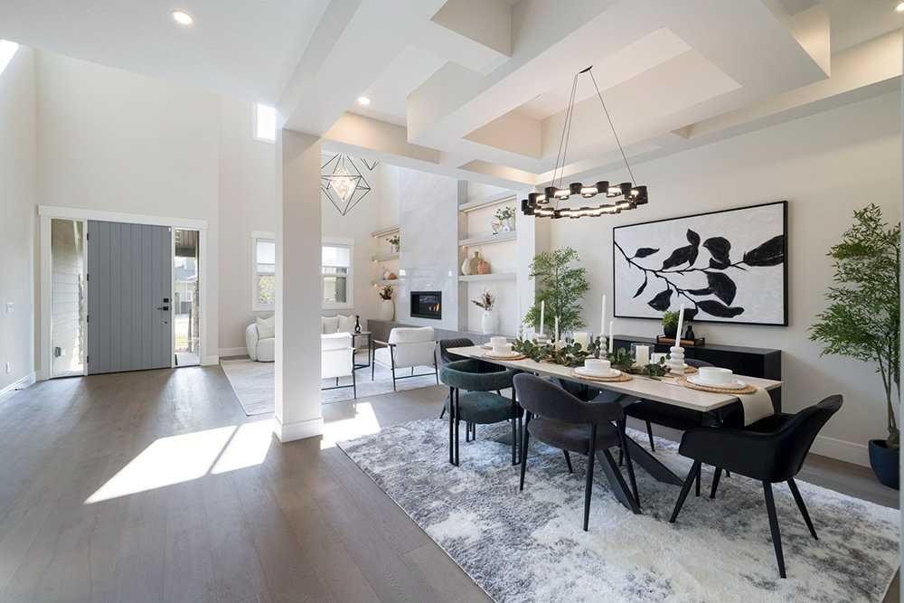 301 Limestone Bay, Balzac, AB - Indoor Photo Showing Dining Room