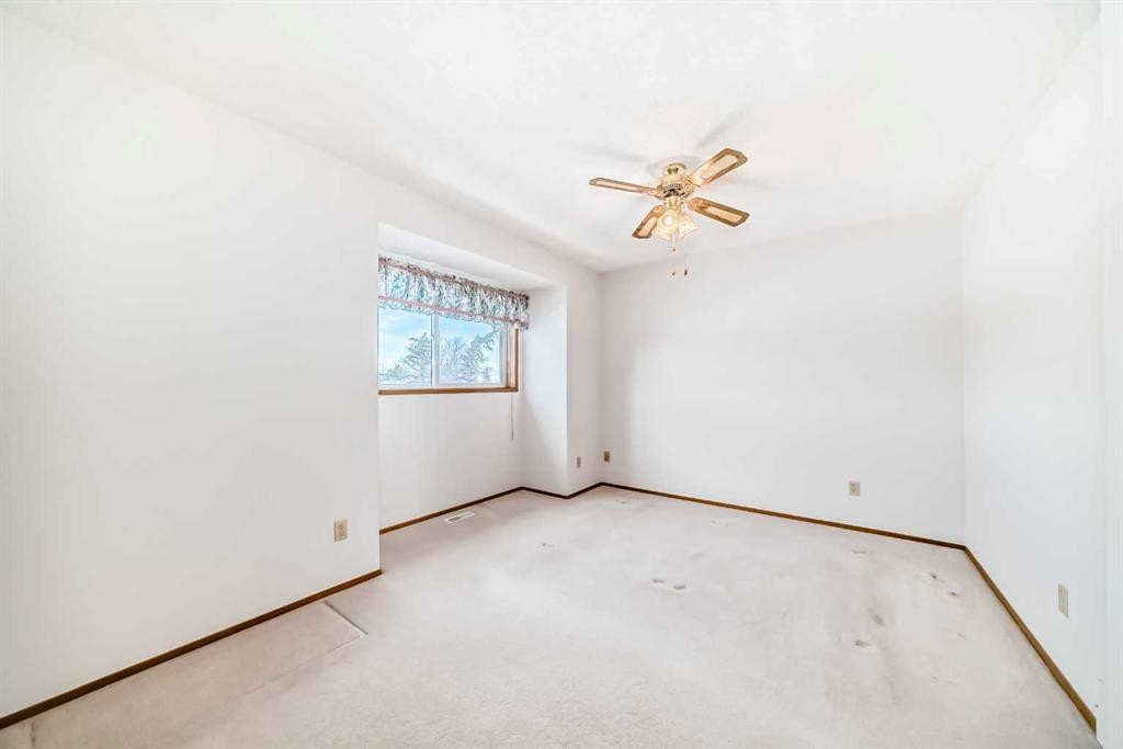 108-1 Aberdeen Way, Stony Plain, AB - Indoor Photo Showing Other Room