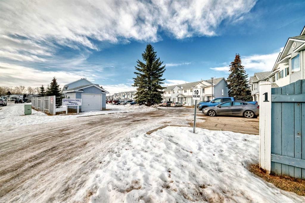 108-1 Aberdeen Way, Stony Plain, AB - Outdoor