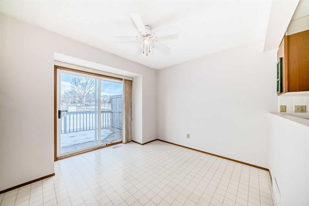 108-1 Aberdeen Way, Stony Plain, AB - Indoor Photo Showing Other Room