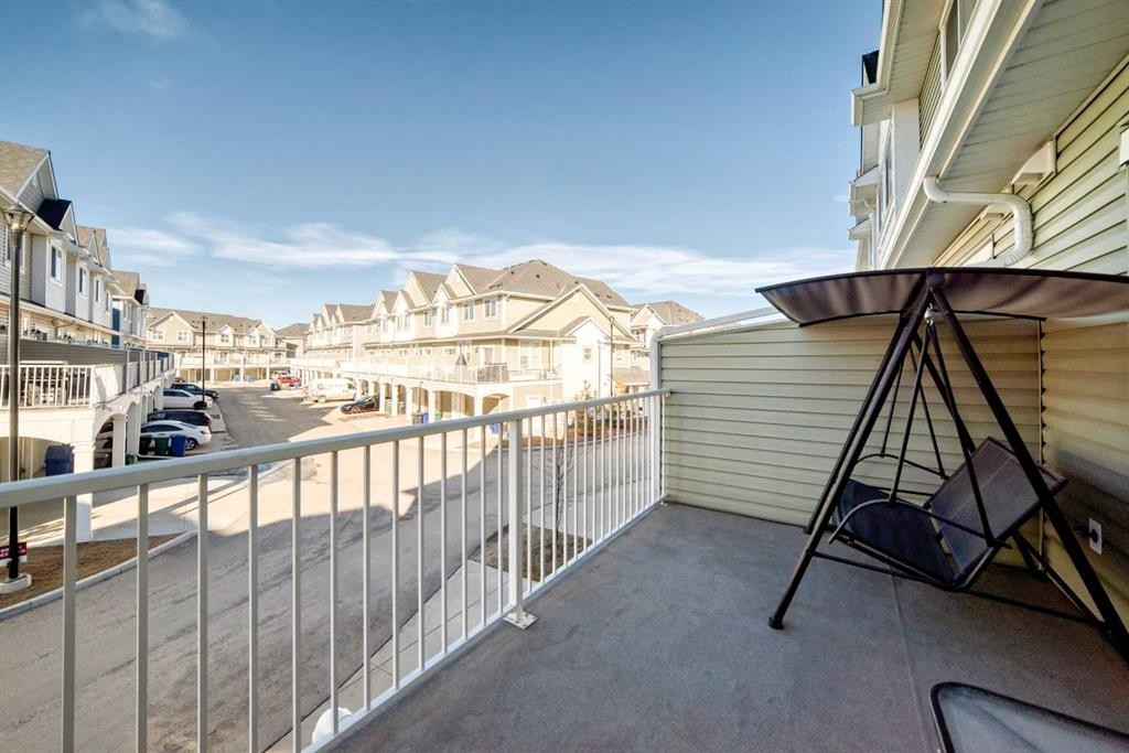 240 Copperleaf Way Se, Calgary, AB - Outdoor With Exterior