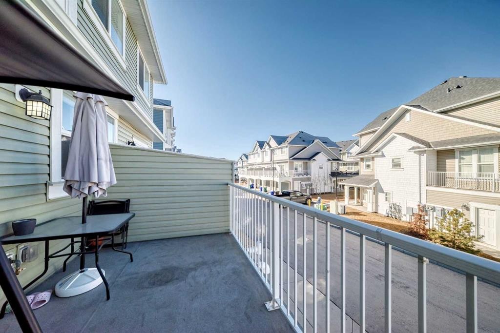 240 Copperleaf Way Se, Calgary, AB - Outdoor With Exterior