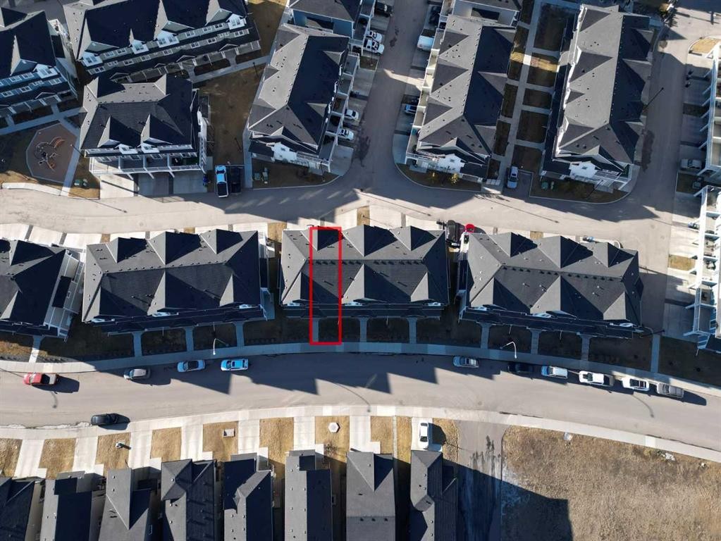 240 Copperleaf Way Se, Calgary, AB -