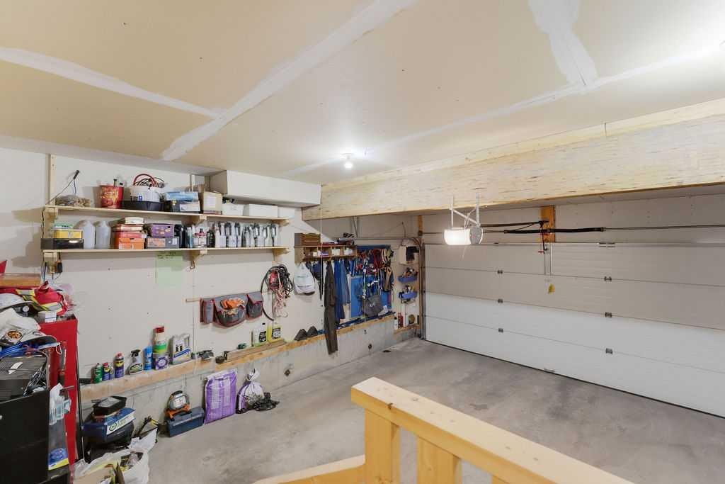 178 Kincora View Nw, Calgary, AB - Indoor Photo Showing Garage