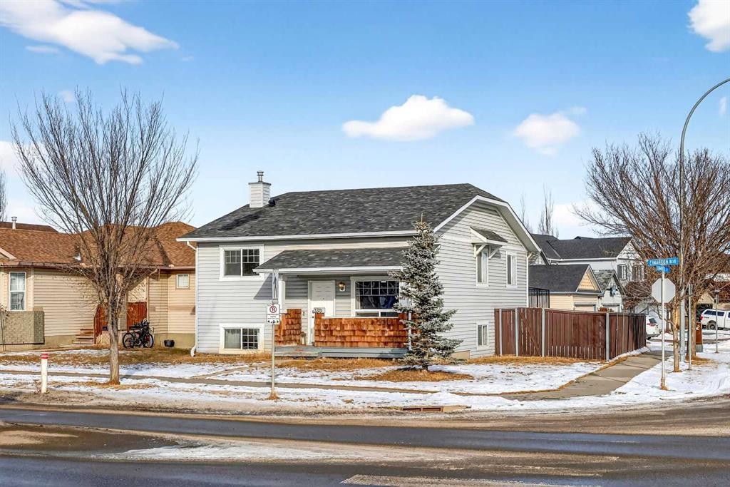 250 Cimarron Boulevard, Okotoks, AB - Outdoor