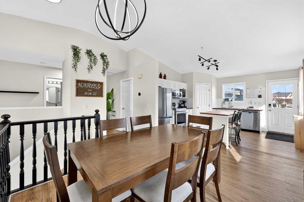 250 Cimarron Boulevard, Okotoks, AB - Indoor Photo Showing Dining Room