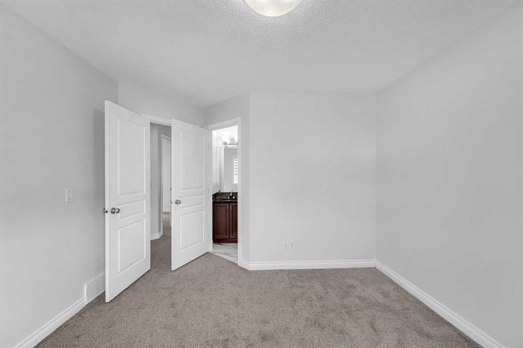 422 Taralake Way Ne, Calgary, AB - Indoor Photo Showing Other Room
