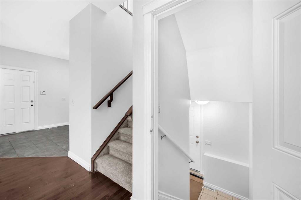 422 Taralake Way Ne, Calgary, AB - Indoor Photo Showing Other Room
