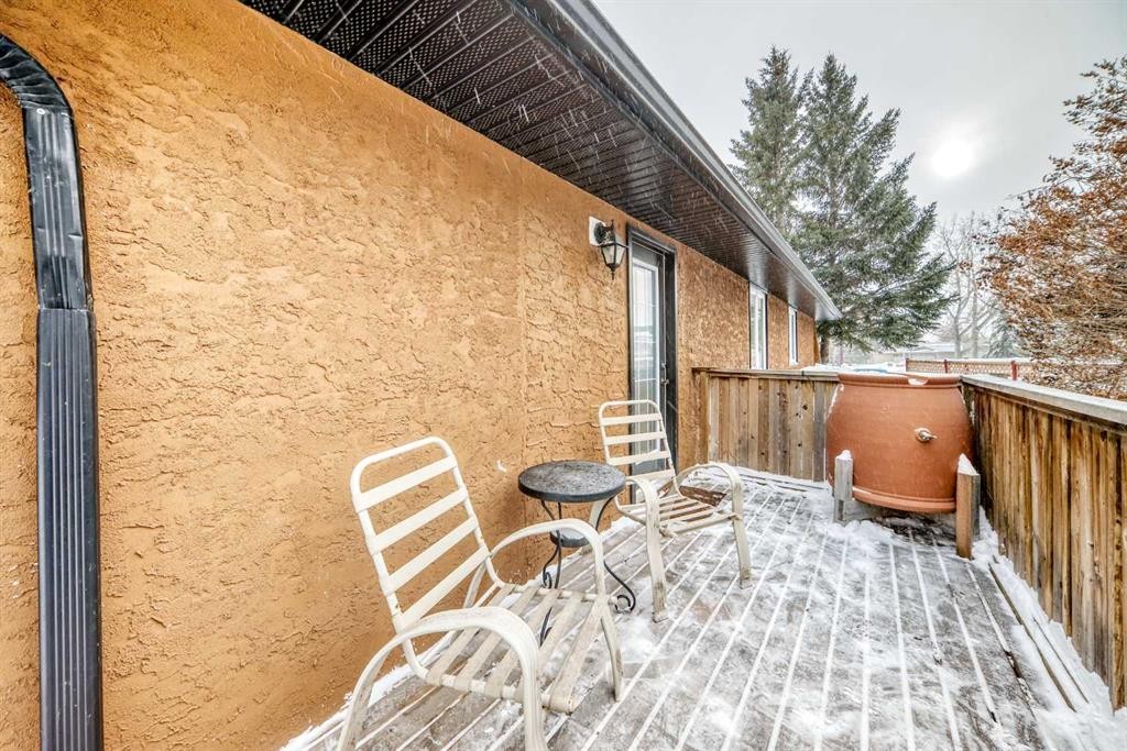 36 Dalrymple Green Nw, Calgary, AB - Outdoor With Deck Patio Veranda With Exterior
