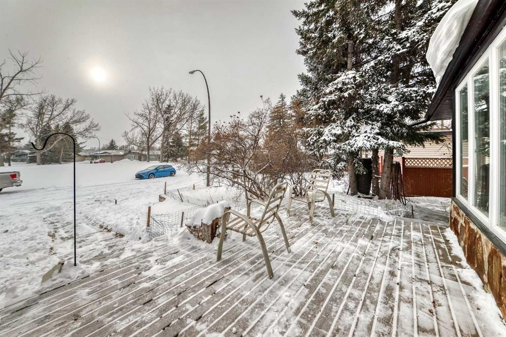 36 Dalrymple Green Nw, Calgary, AB - Outdoor With Deck Patio Veranda