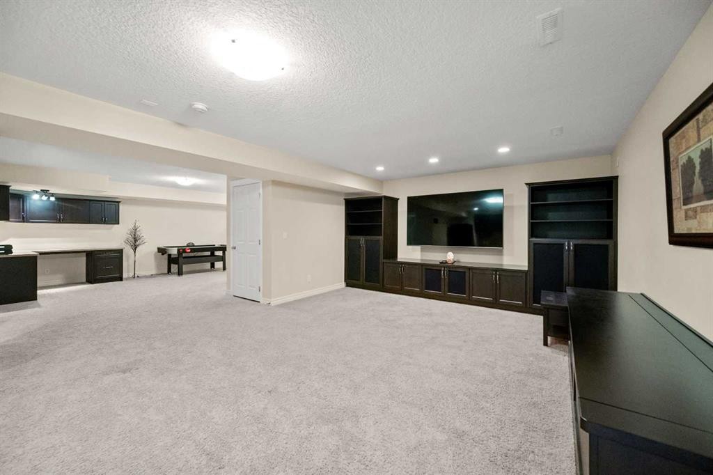 5 Cranarch Way Se, Calgary, AB - Indoor With Fireplace