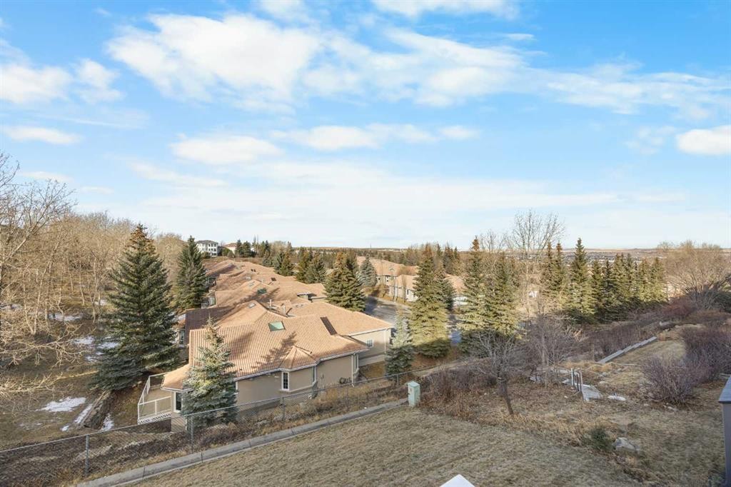 271 Hamptons Terrace Nw, Calgary, AB - Outdoor With View