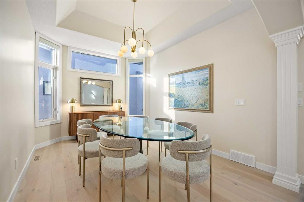 271 Hamptons Terrace Nw, Calgary, AB - Indoor Photo Showing Dining Room