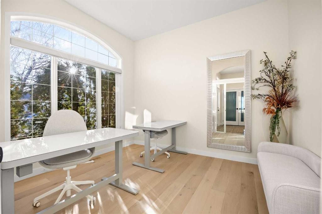 271 Hamptons Terrace Nw, Calgary, AB - Indoor Photo Showing Office