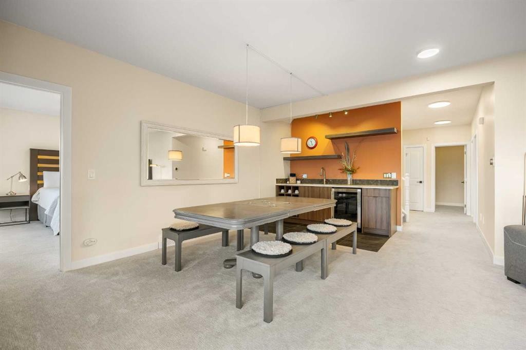 271 Hamptons Terrace Nw, Calgary, AB - Indoor Photo Showing Dining Room