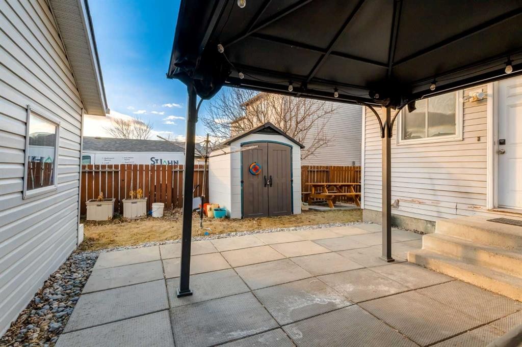 150 Martinbrook Road Ne, Calgary, AB - Outdoor With Exterior