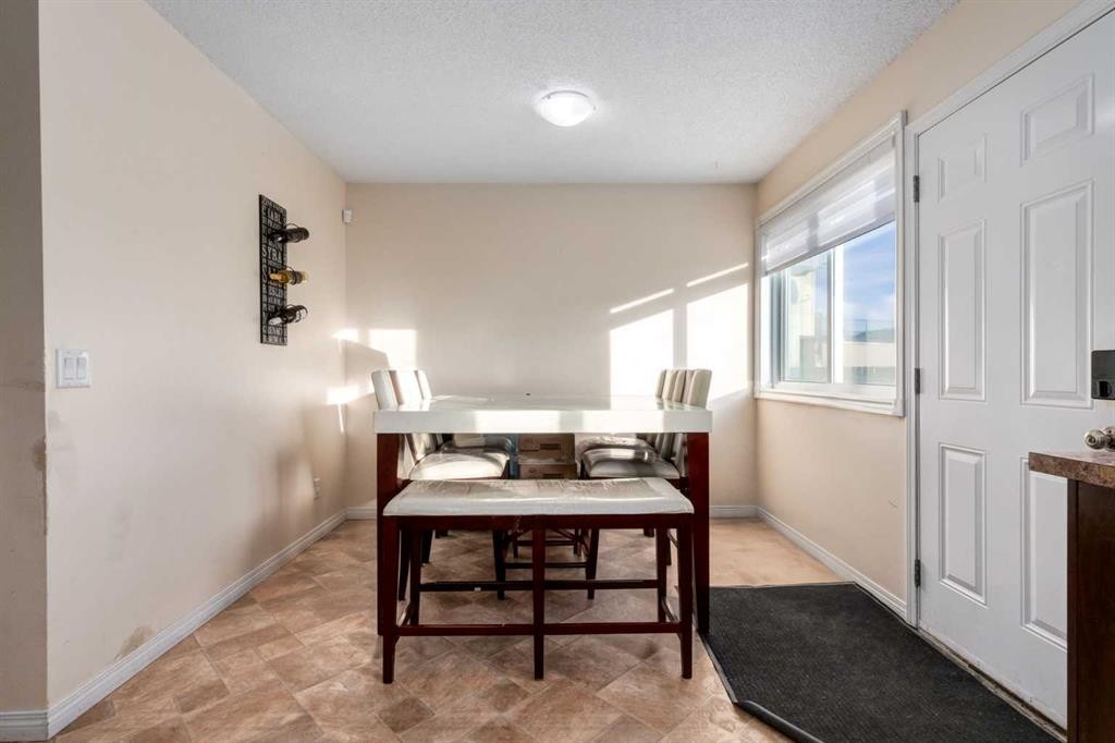150 Martinbrook Road Ne, Calgary, AB - Indoor