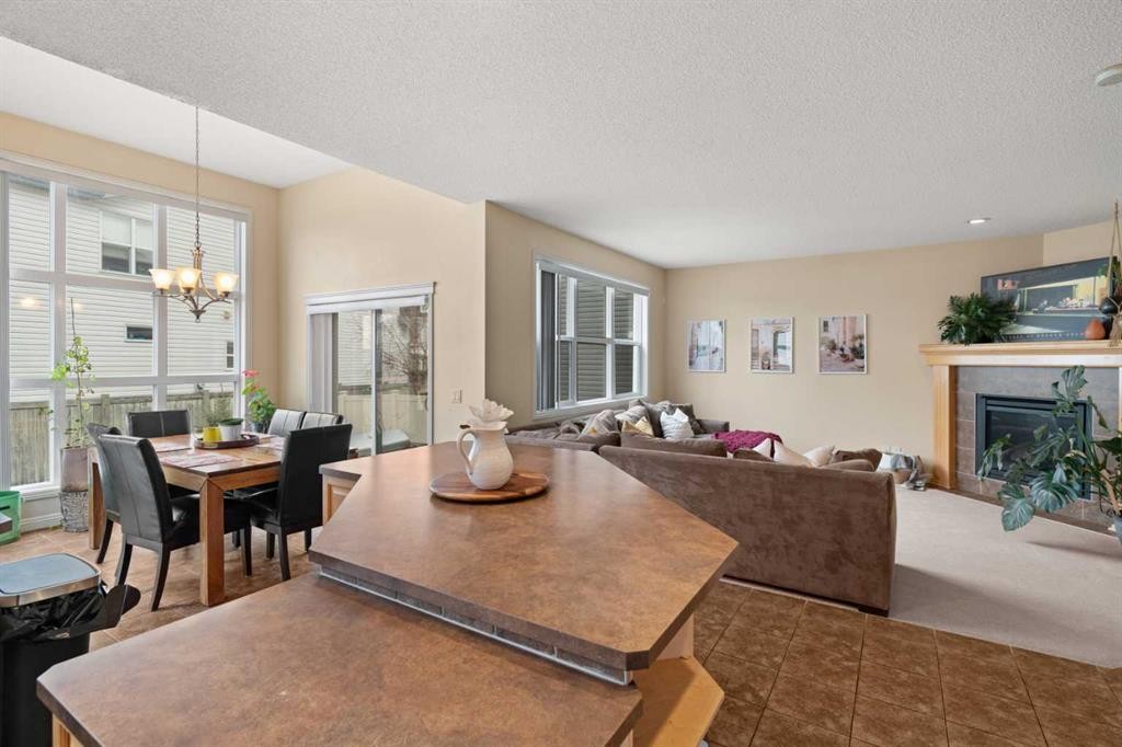 137 Copperleaf Bay Se, Calgary, AB - Indoor With Fireplace