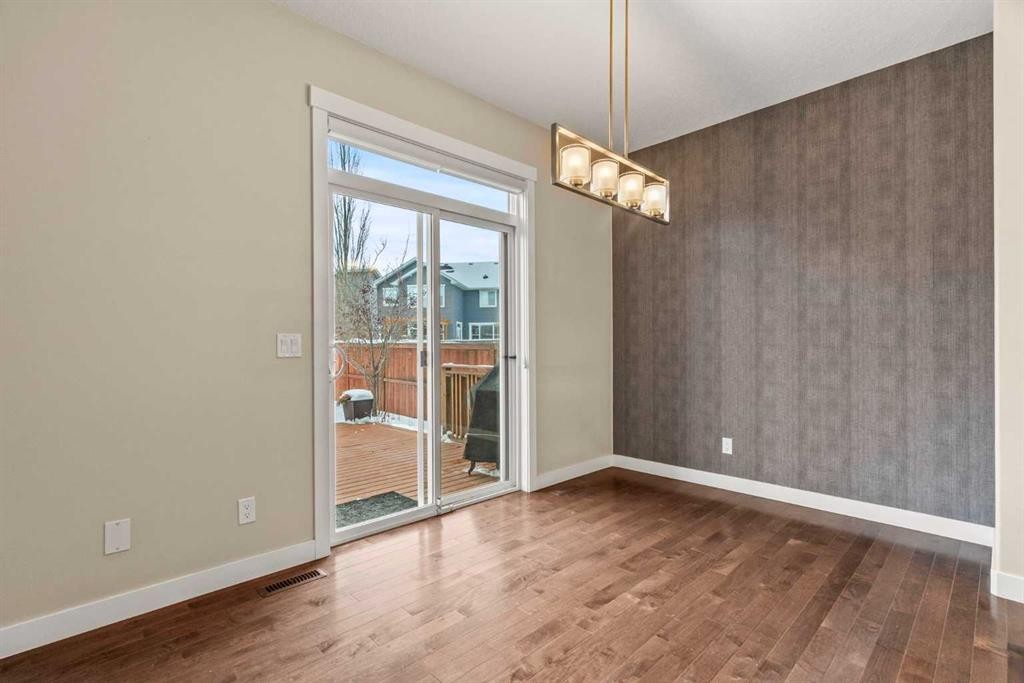 2306 Bayside Circle Sw, Airdrie, AB - Indoor Photo Showing Other Room