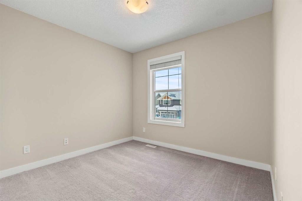 2306 Bayside Circle Sw, Airdrie, AB - Indoor Photo Showing Other Room