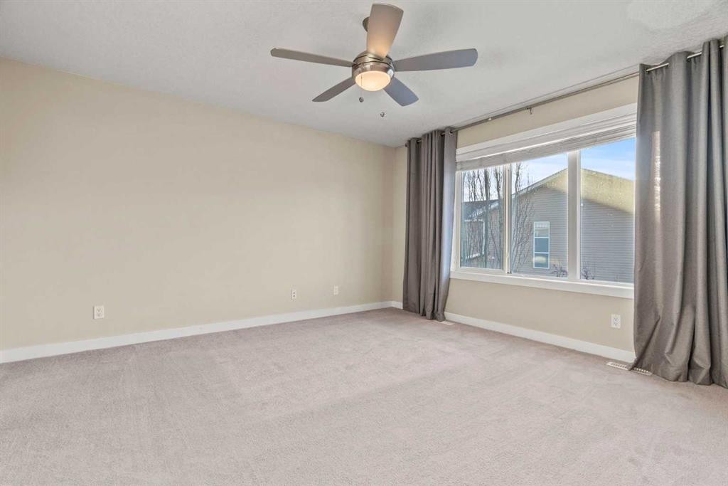 2306 Bayside Circle Sw, Airdrie, AB - Indoor Photo Showing Other Room
