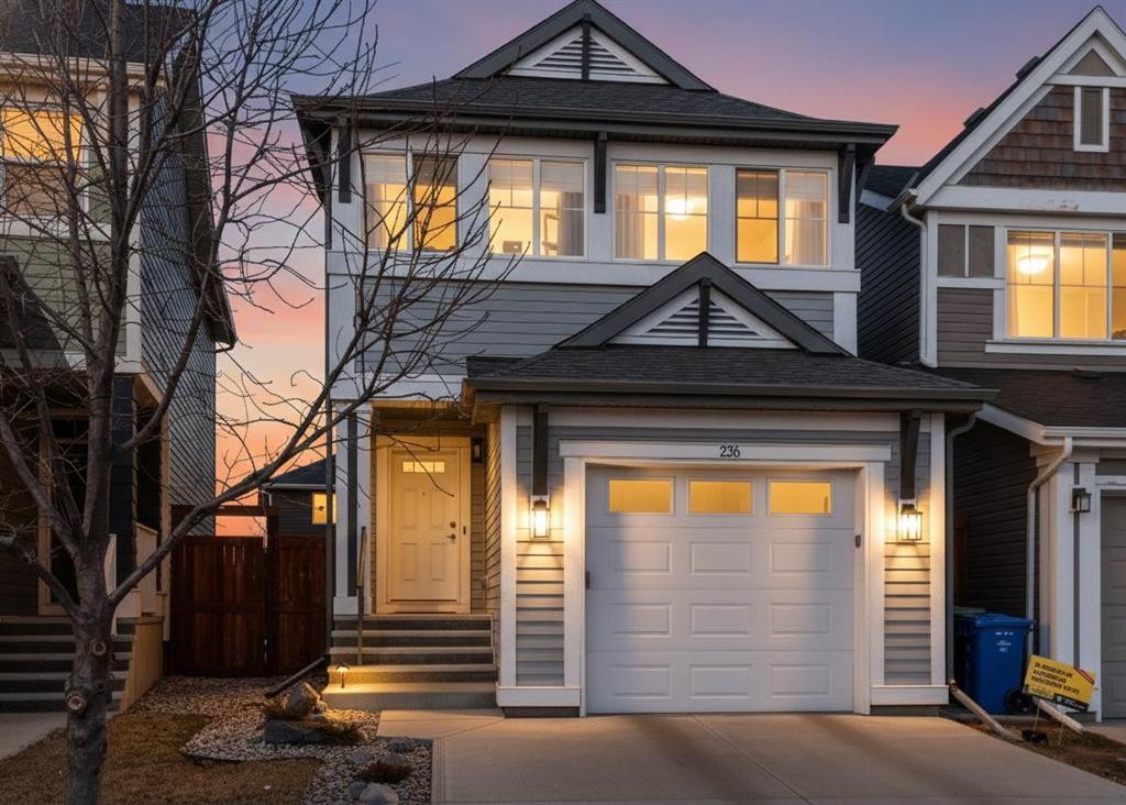 236 Auburn Glen Close Se, Calgary, AB - Outdoor With Facade