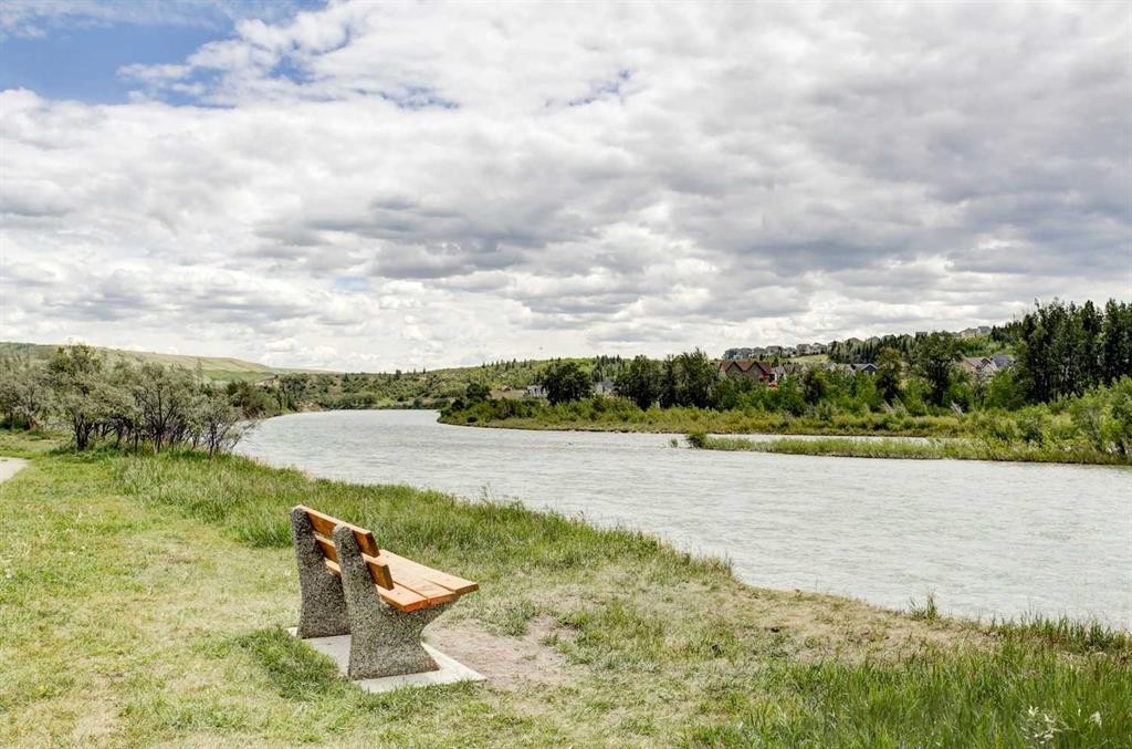 1009-250 Fireside View, Cochrane, AB - Outdoor With View