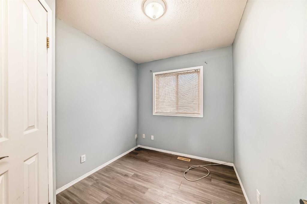 360 Burroughs Circle Ne, Calgary, AB